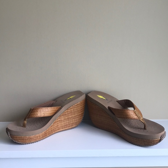 volatile women's wedge sandal